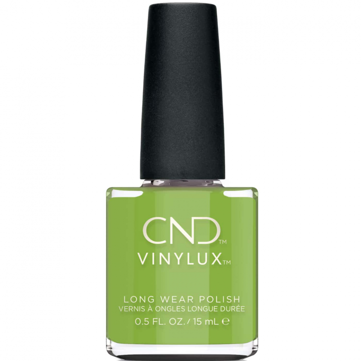 CND Vinylux Gleam & Glow No.470 Meadow Glow - Cheerful and vibrant green color - Perfect for fresh and summery look - Long-lasting shine